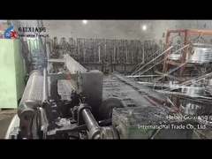 2024 Typ Schweißdrahtnetz Zaun Roll Eisendrahtnetz zum Schutz der Sicherheit in Silber