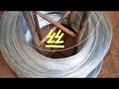 Dauerhafte Grenzwandlösung: Galvanisierter Stahlkettenzaun mit schwerer Zinkbeschichtung